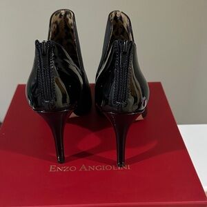 Enzo Angiolini Sleek Black Heels